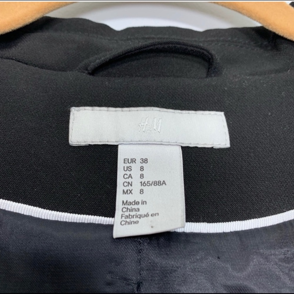 H&M | Black Blazer - Picture 6 of 9